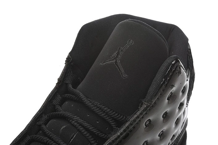 13 Cap Gown Air Jordan and 414571-012 0213